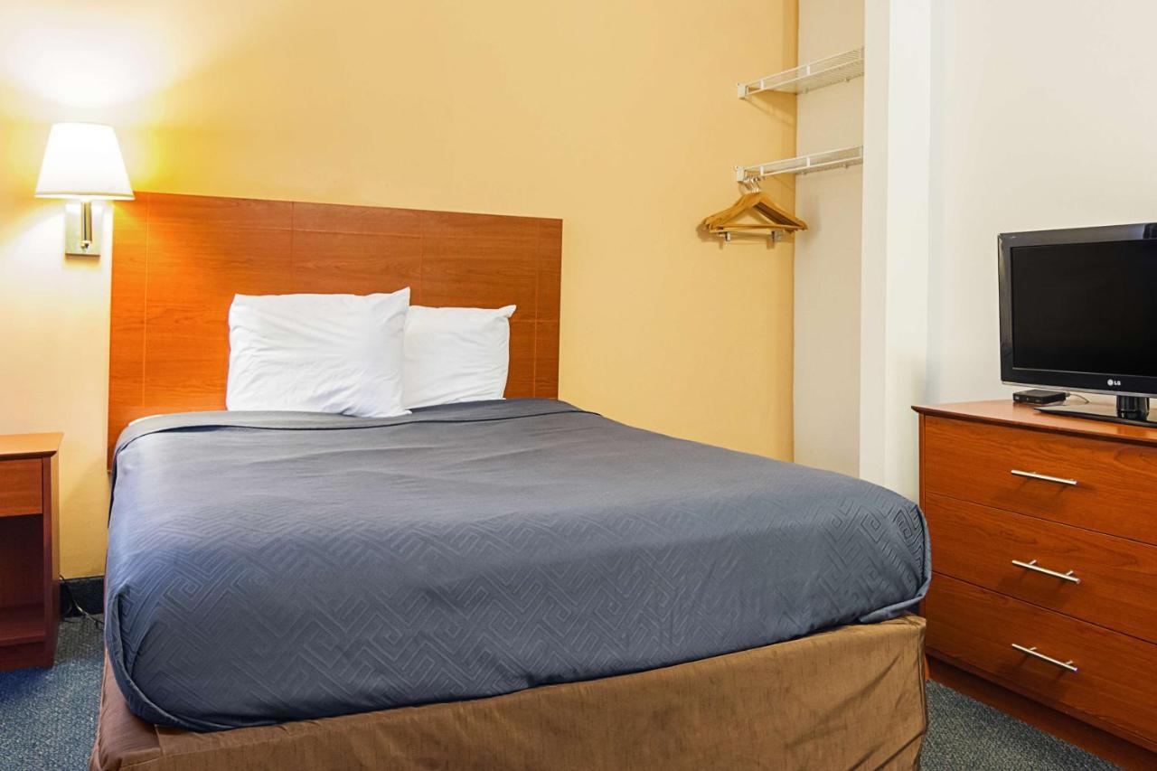 Motel 6-Fayetteville, Nc - Fort Liberty Area Εξωτερικό φωτογραφία